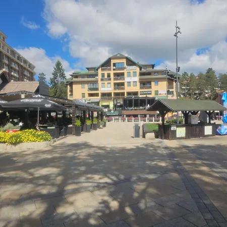 Trg 公寓 兹拉蒂博尔