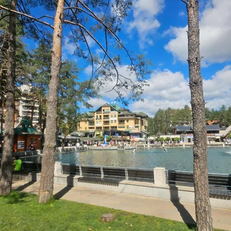 公寓 Trg 兹拉蒂博尔